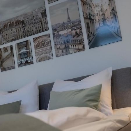 Kaza Guesthouse, Centrally Located 2 & 3 Bedroom Apartments In Augsburg Eksteriør billede