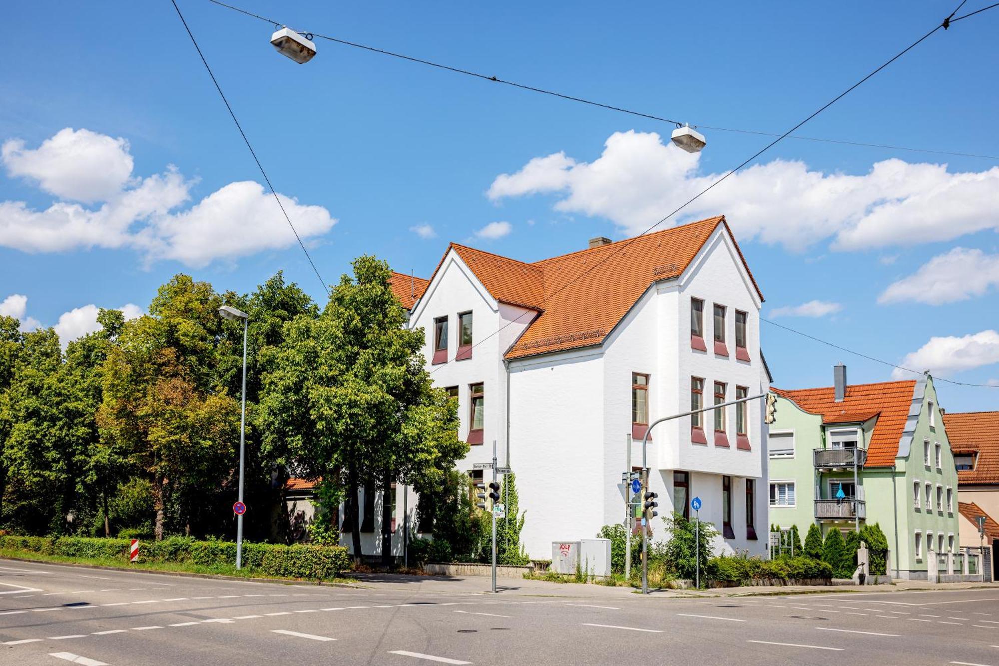 Kaza Guesthouse, Centrally Located 2 & 3 Bedroom Apartments In Augsburg Eksteriør billede